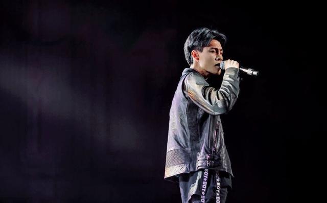 5000元换来网络爆红歌曲,空手套白狼?其实他根本“不懂音乐”