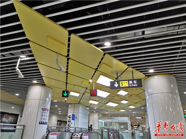 地铁3,5号线开门迎客"米"字格局助力长沙"提速"