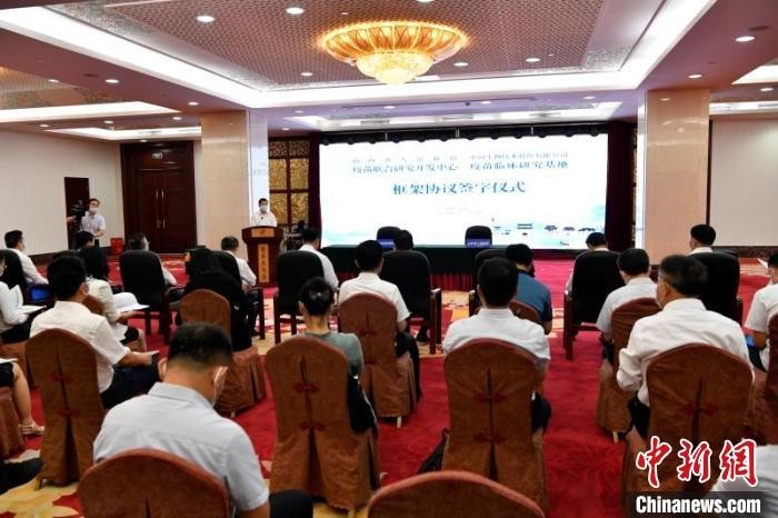 近5年来,山西与中国生物合作开展了10余项疫苗Ⅲ/Ⅳ期临床试验。 薛庆岭 摄