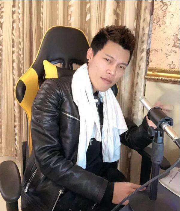 5000元换来网络爆红歌曲,空手套白狼?其实他根本“不懂音乐”