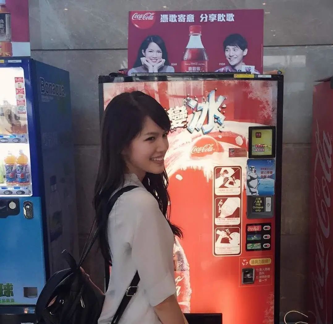 荧幕初吻被方力申夺走?新晋女神苏皓儿自爆人生经历!