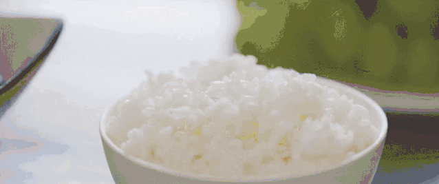 ▲ 回锅腊肉,是四川回锅肉中的大宗。 图/soogif