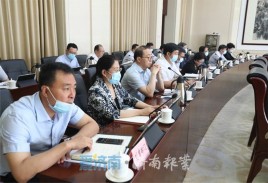 孙述涛主持召开市政府常务会议 研究加快推进新能源汽车充电基础设施建设等工作