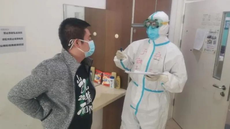 痛心!“黑脸”医生胡卫锋走了