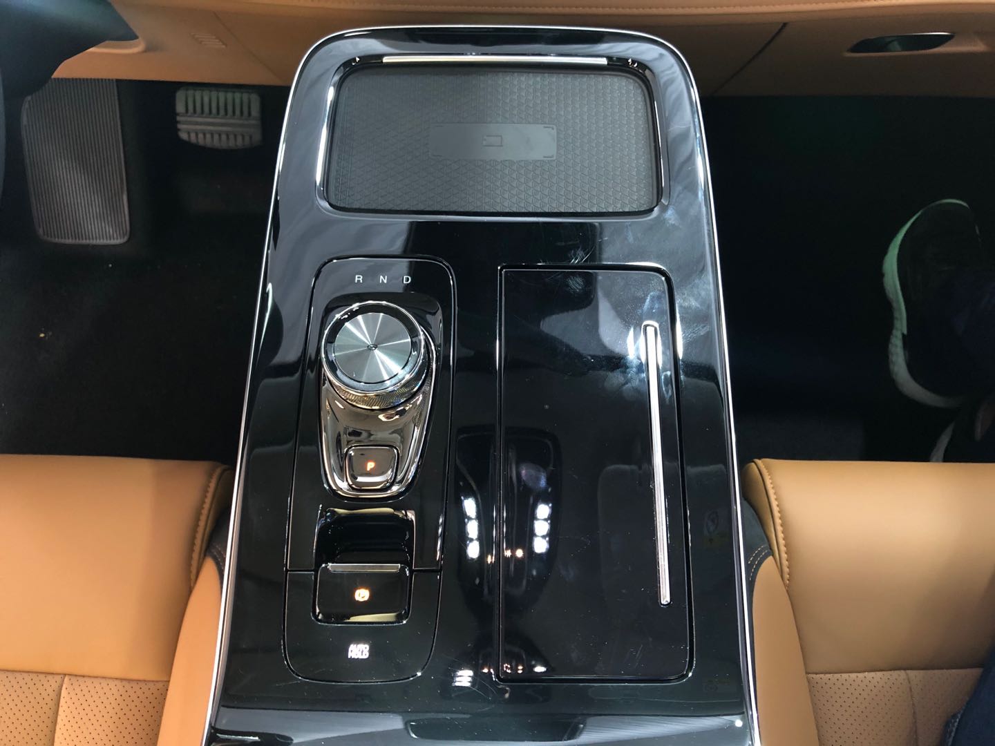 试驾广汽新能源埃安V:树立“智能车”标杆