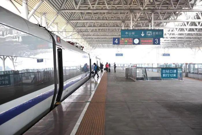 中山站将增加一趟前往长沙南的高铁,还有这些调整