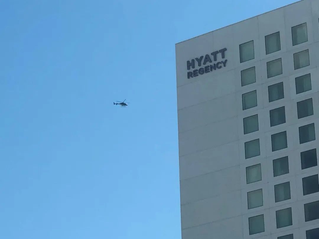 直升机在天上“转圈”  受访者供图