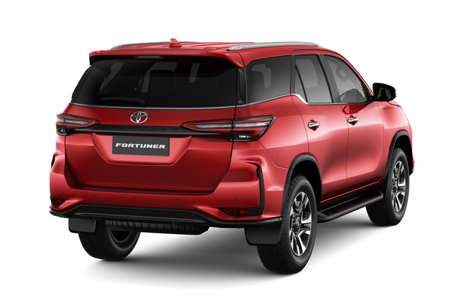 新款丰田Fortuner