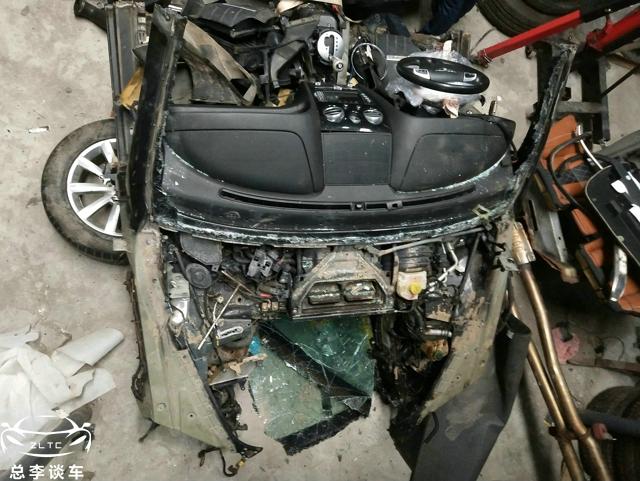 W12宾利被洪水淹没,已无维修价值,为什么有人愿意高价回收