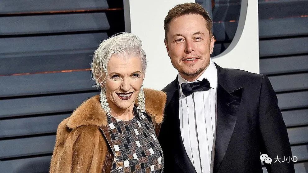 征服太空的亿万富翁背后,别人家的妈妈从未让我失望