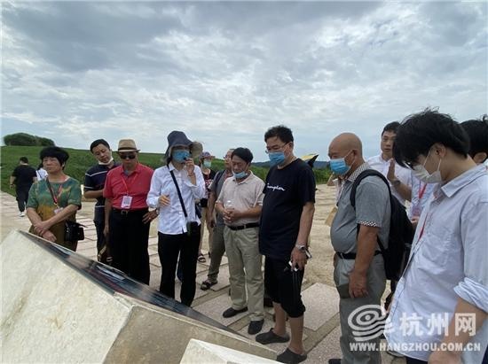 民意观察团走进良渚古城遗址公园景区