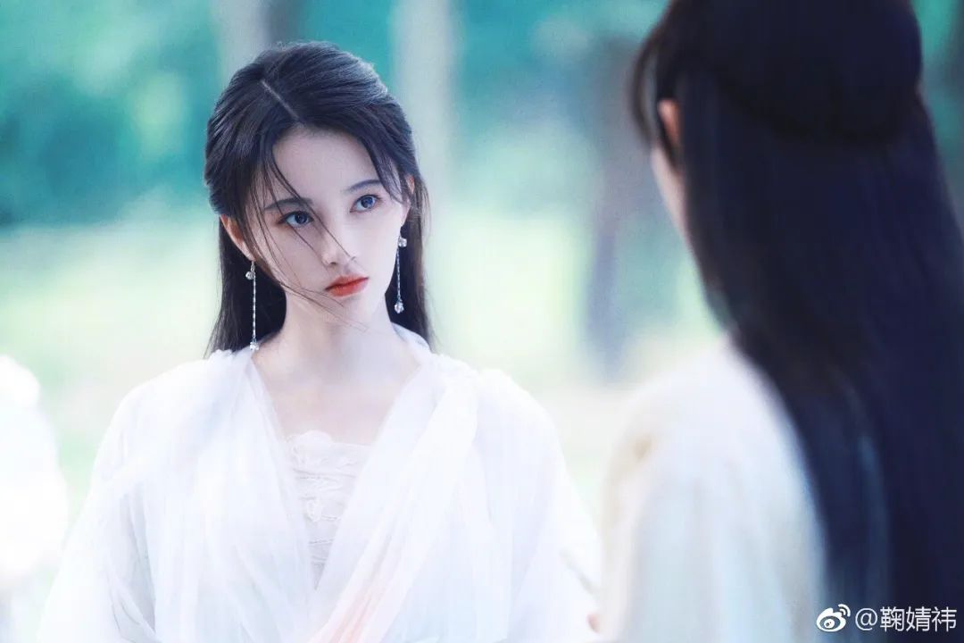 19版白娘子五美女魅力:鞠婧祎最靓?肖燕赵樱子惊艳