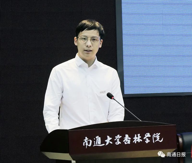 真学霸还是骚操作?23岁本科生发14篇SCI,并担任期刊外审专家引热议!
