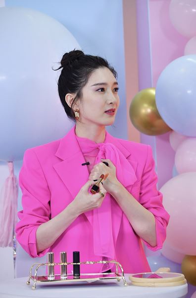 30+姐姐乘风破浪不止在综艺,江疏影童瑶毛晓彤新剧诠释女性自我觉醒