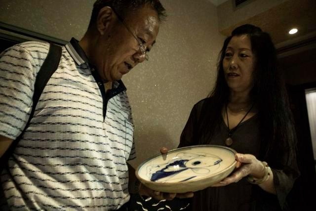 跟着馆长学习中国传统文化 淄博窑最大特点:“地瓜干子胎”