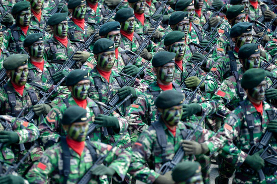 暴发集体感染！印尼一军校近1300人新冠阳性