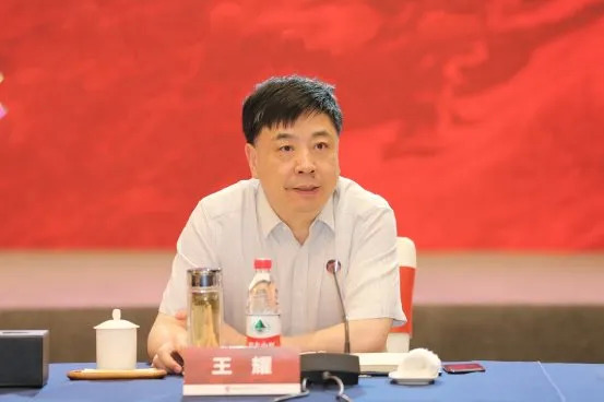 洋河股份董事长_洋河股份的产品及图片(3)