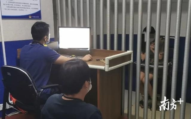顾客网购安全套用后不舒服,警方顺藤摸瓜找到售假者