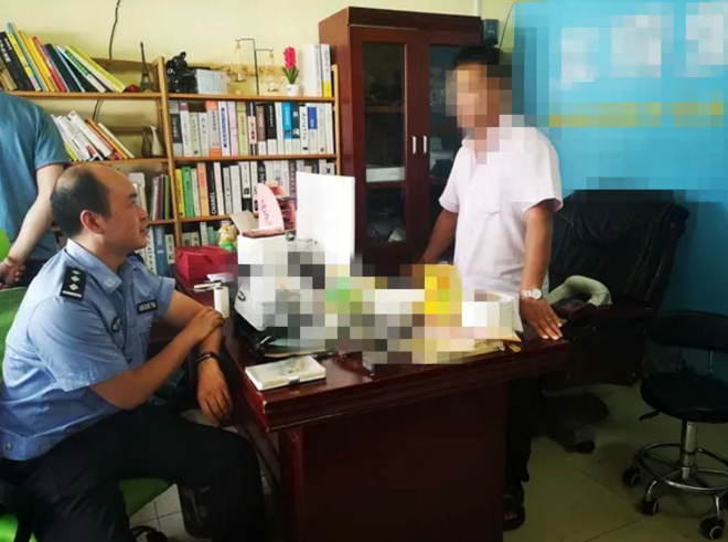 大白天有人当街抢小孩?真相让人愤怒!
