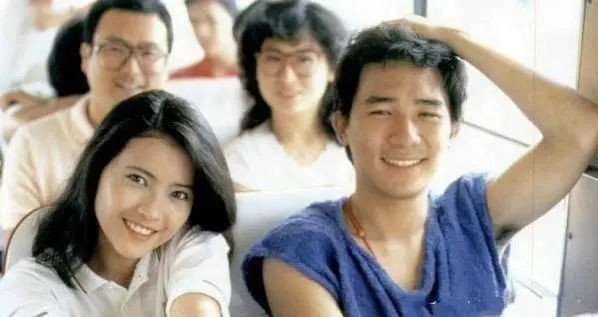 回顾!香港四大癫王:蓝洁瑛陈宝莲离世,洪朝丰出柜,蔡枫华胖到认不出