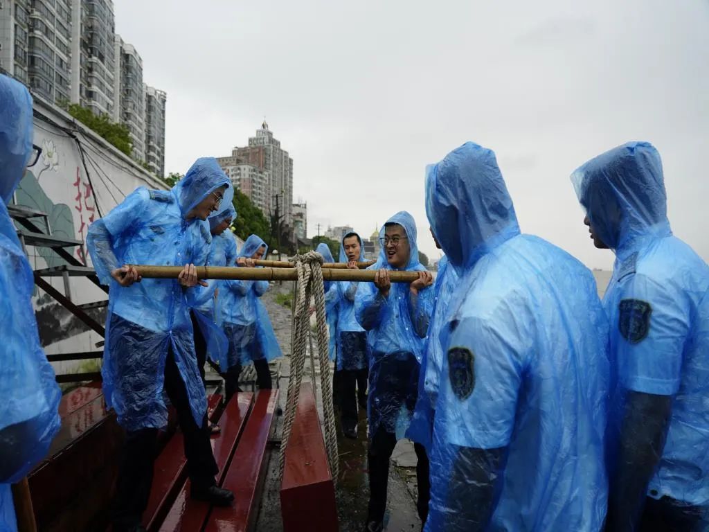 禁止任何船舶顶岸停泊!长江九江段实施水上交通管制