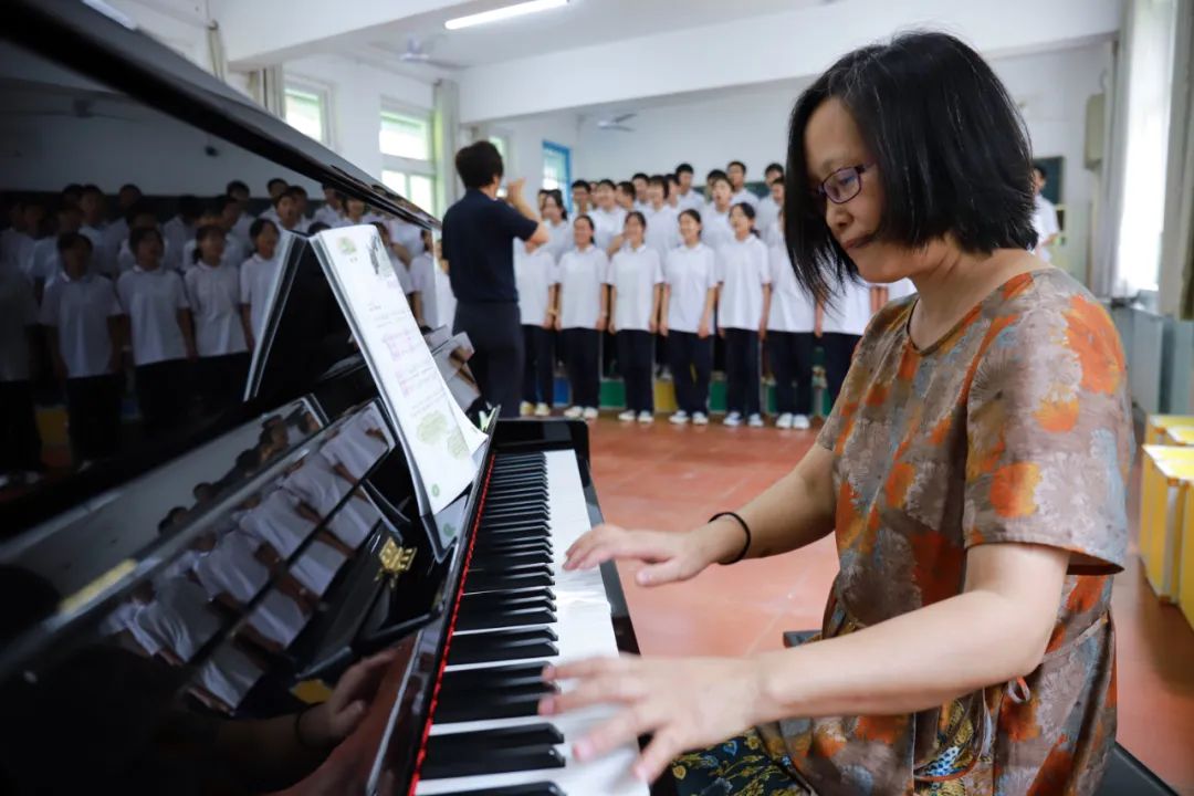 好消息!十堰城区这所75年历史的公办寄宿学校,全免费!现开始招生