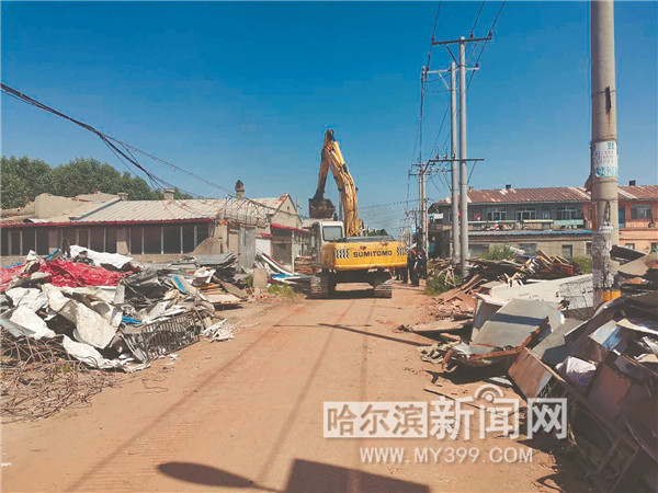 自家住房旁私接板房 拆