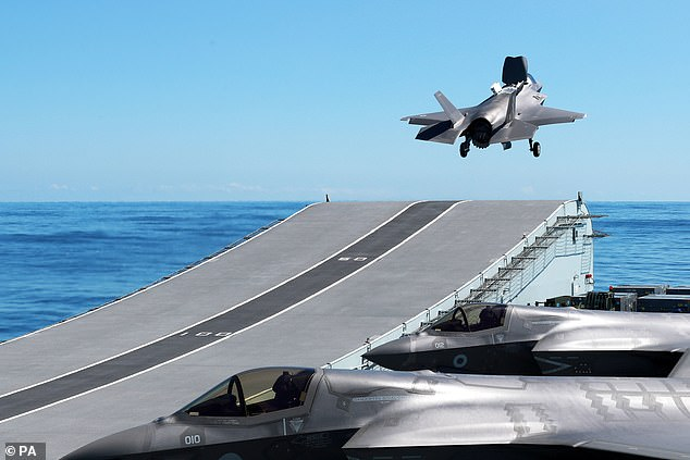 F-35B闪电II隐形战斗机,图源:英国《逐日邮报》