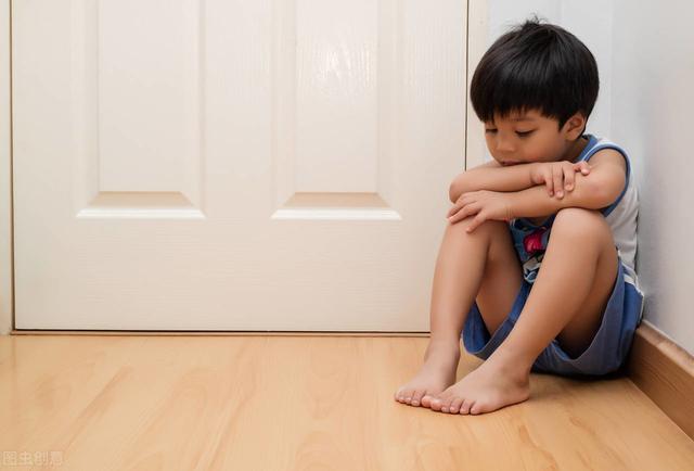孩子不合群,后期可能导致自闭症!家长如何应对,本文给出了答案