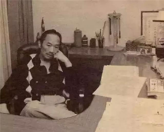 古龙:我写过无数浪子,那都是我的影
