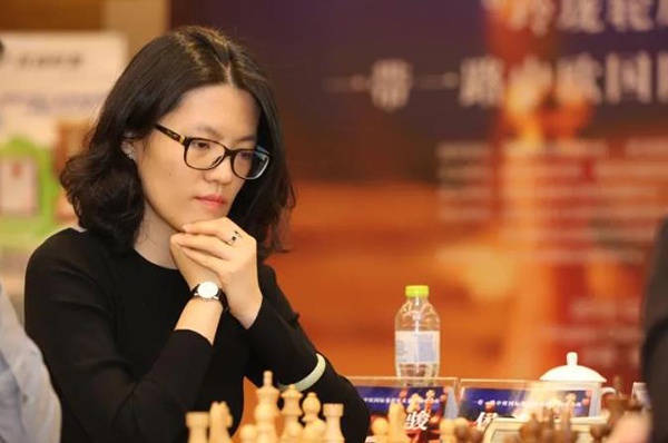 侯逸凡于一带一路中欧国际象棋精英赛中国站。(摄影:刘毅)