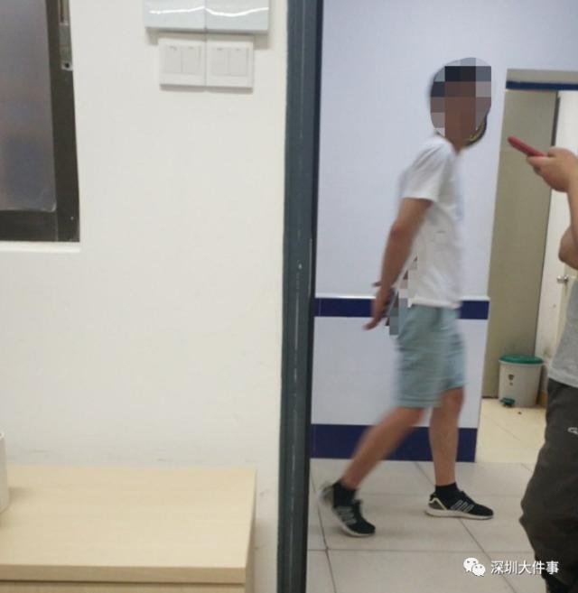 洗澡时男性室友破门而入?深圳女租客发帖讲述恐怖遭遇!警方回应