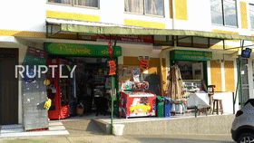 狗狗化身超市外送员,每天帮主人送货,几十个地址它全都记得!休闲区蓝鸢梦想 - Www.slyday.coM 狗狗化身超市外送员,每天帮主人送货,几十个地址它全都记得!休闲区蓝鸢梦想 - Www.slyday.coM