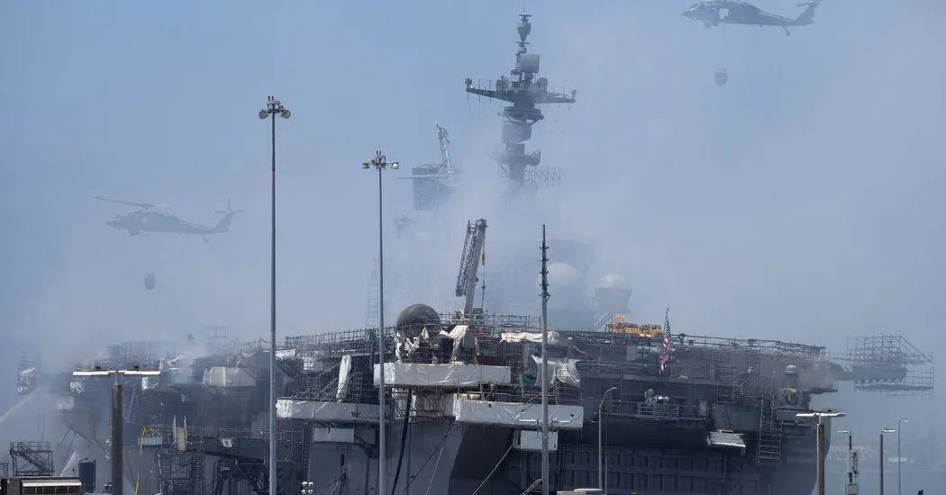 大火后的美国两栖舰内部画面曝光 部分结构形变