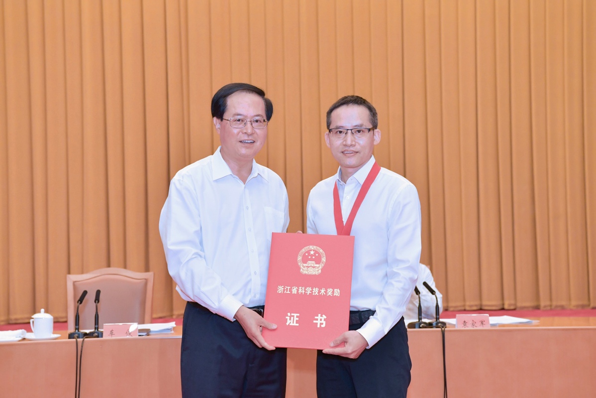 阿里张建锋团队获浙江科技大奖 达摩院成世界顶级科研机构