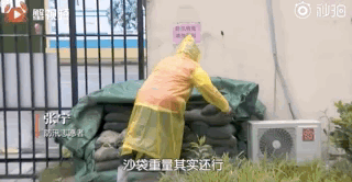 “干活蛮卖力”的00后，背后的故事太感动！