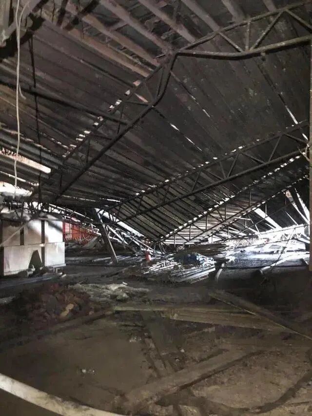 大火后的美国两栖舰内部画面曝光 部分结构形变