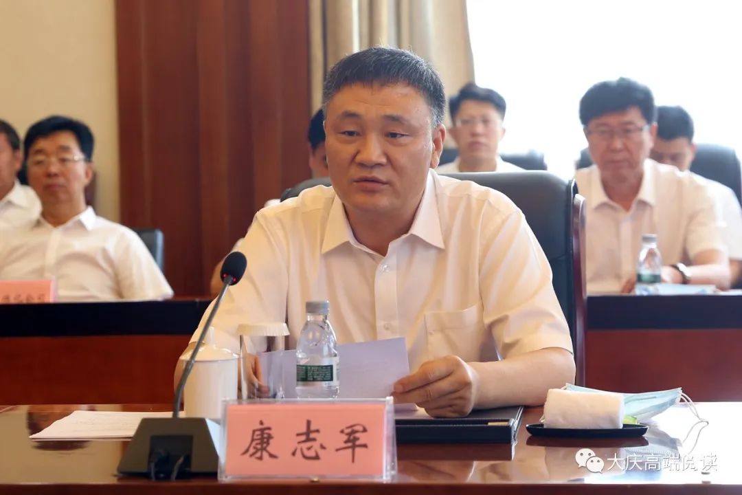【时政】驻庆央企办社会载入历史!韩立华何忠华康志军姜国骅见证