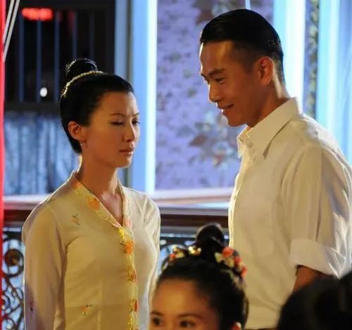 《小娘惹》演员现状:戚玉武白薇秀结缘?他两像吃防腐剂