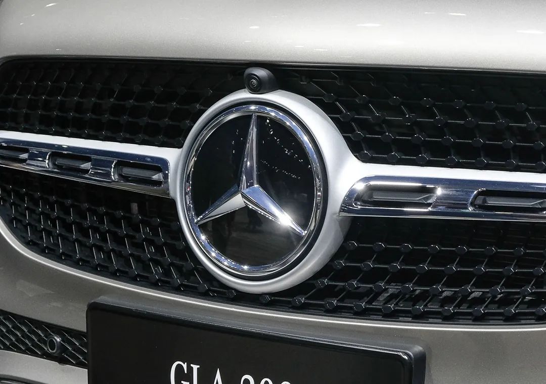 后天正式上市!最便宜奔驰SUV改头换脸 这次估计要火