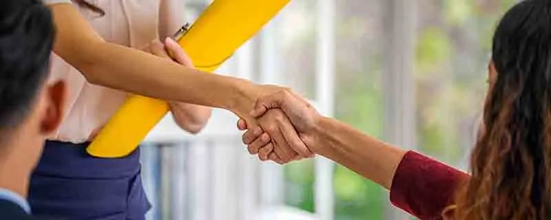 疫情期间毕业生投近40份简历:只“中了”1个