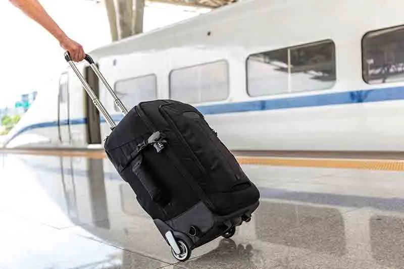 疫情期间毕业生投近40份简历:只“中了”1个