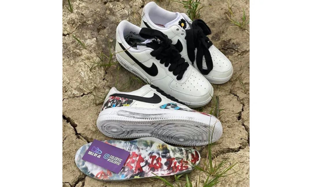 潮闻快食 | 不是银色?PEACEMINUSONE x Nike Air Force 1 最新实物图曝光