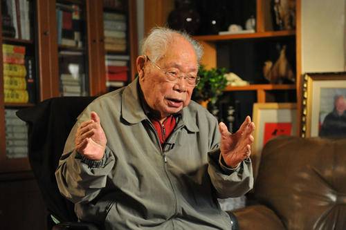 106岁马识途宣布封笔: 跨越山海写成《夜谭续记》