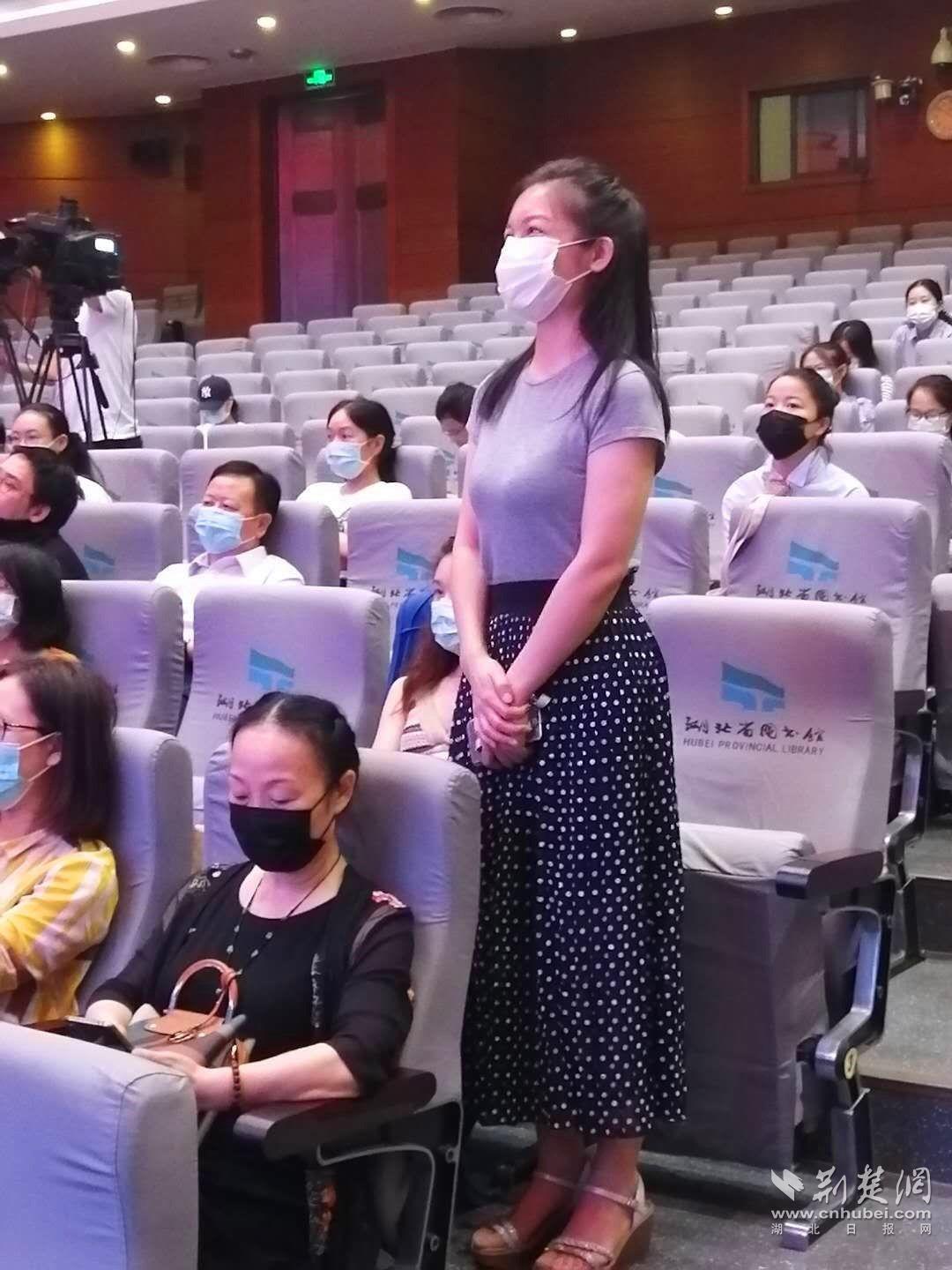 匪我思存:阅读习惯的改变将加快推动文创产业发展