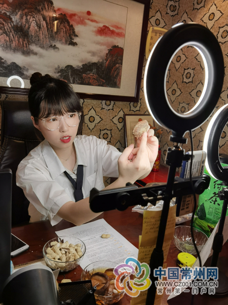 常州:大学生试水直播经济,帮乡亲们带货助增收