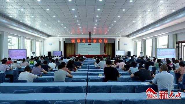 王振宇为天水市委党校主体班学员作辅导报告