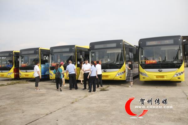 贺州市交警、交通部门全力备战“护航"高考