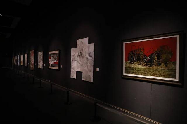 “风华”三重奏——山东美术馆馆藏第十三届全国美展精品展释读