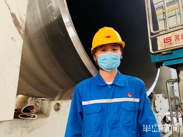 全国技术能手任海涛:17年烈火“烤”验 练成大国工匠